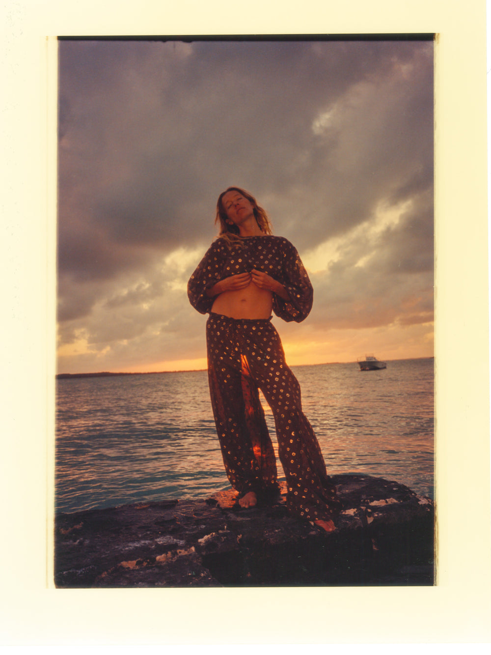 Bronzee Full Sleeve Crop | Boteh