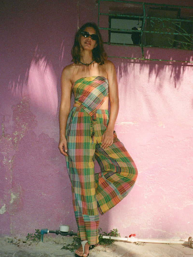 BOTEH • Resort & Swim